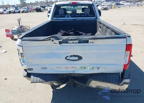 2017 Ford F-250 Xl z USA, uszkodzony, nr VIN 1FT7X2AT1HED26810